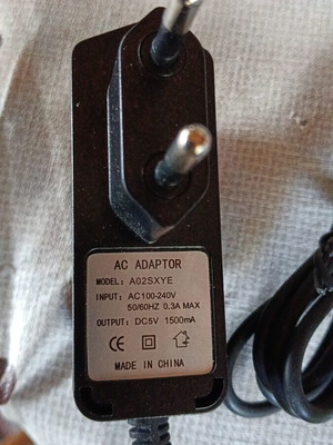 Motorola chargers for old models, set of 2