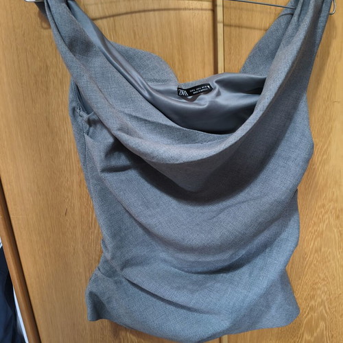 Zara women's shirt like new, gray, size M