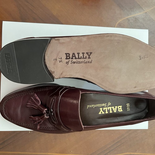 Bally shoes new, burgundy size 41.5 made in Switzerland