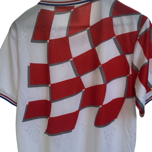 Vintage 90s Croatia Lotto Football Shirt Size M, excellent condition