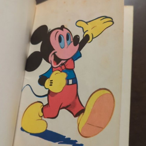 The Book of Little Explorers Disney used, Greek