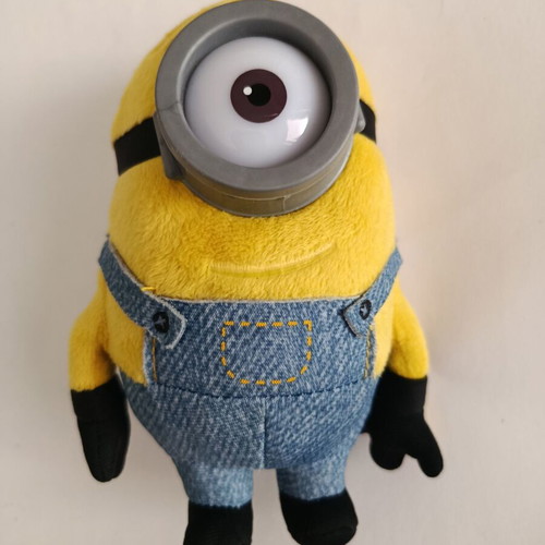 Minions Universal Studios plush set of 2 like new