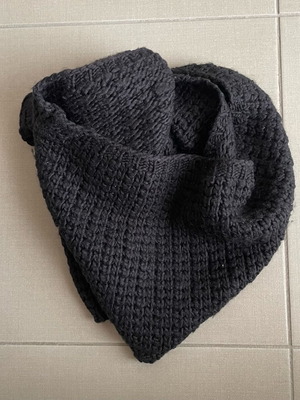 H&M scarf collar used, black