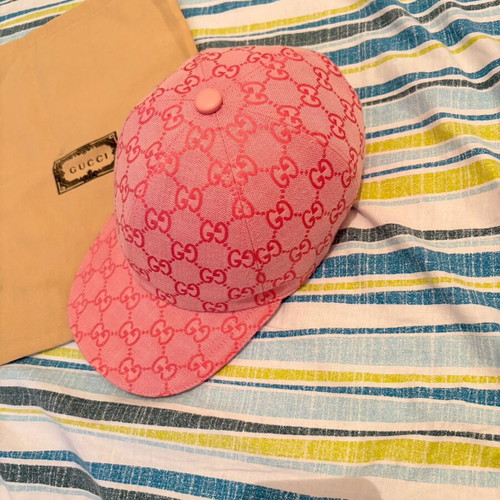 Gucci hat new, pink, size M