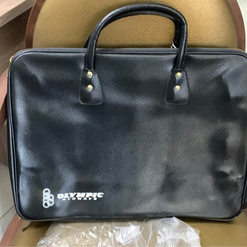 Leather bag Olympic Airways like new, 44x33cm