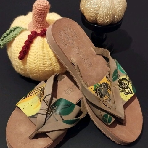 Anatomic sandals new, hand-painted natural leather, size 36