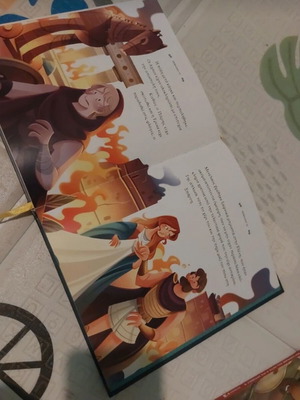 Children's illustrated book The Trojan War used