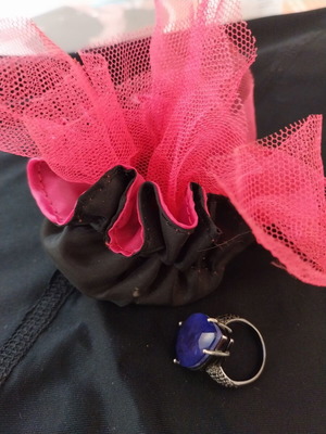 Ring with purple zircon, like new, silver color
