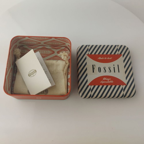 Metal Fossil watch box used