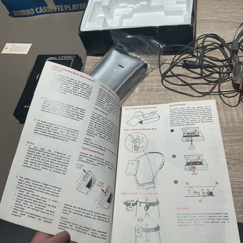 Sanyo M5550 Cassette Player like new, complete set from 1980