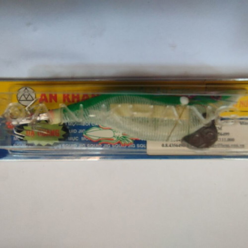 AN-KHANG Y9 squid jigs new with 2.5 gr and 8 gr weight and phosphorescent line