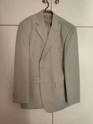 Pier Ferri suit new, beige, jacket size 52 trouser size 48