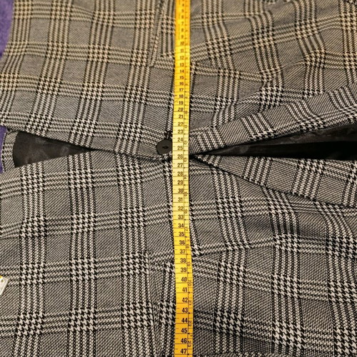 Mango women's jacket like new, black and white