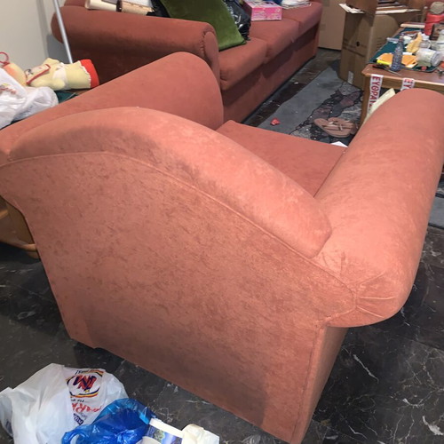 Living room furniture set like new, three-seater sofa and two armchairs in velvet