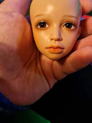 BJD doll head 1/4 scale new with acrylic eyes