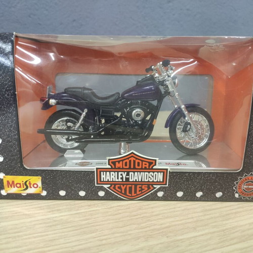 Maisto Harley-Davidson 2000 FXDX Dyna Super Glide Sport scale 1/18
