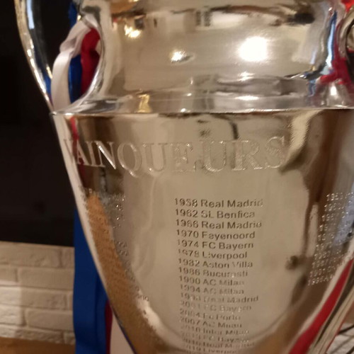 Champions League trophy like new, accurate replica with engraved winning teams