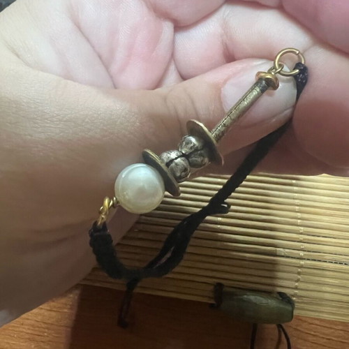 Silver bracelet with pearl like new, black and white