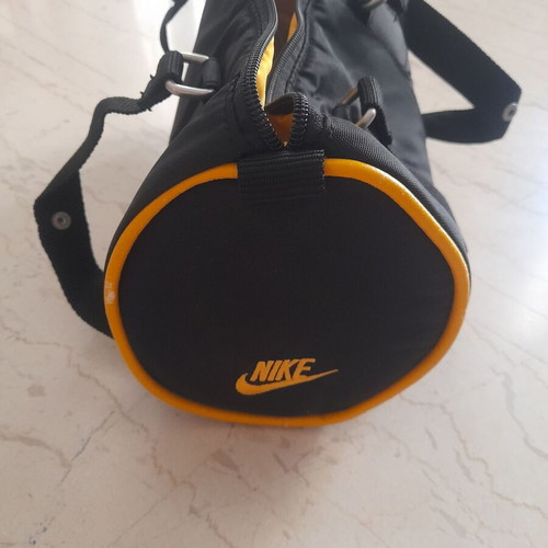 Nike wrist bag like new