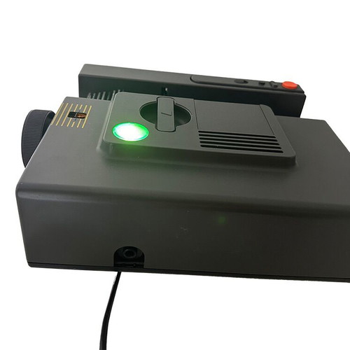 Reflecta Diamator AF 35mm slide projector with slide tray