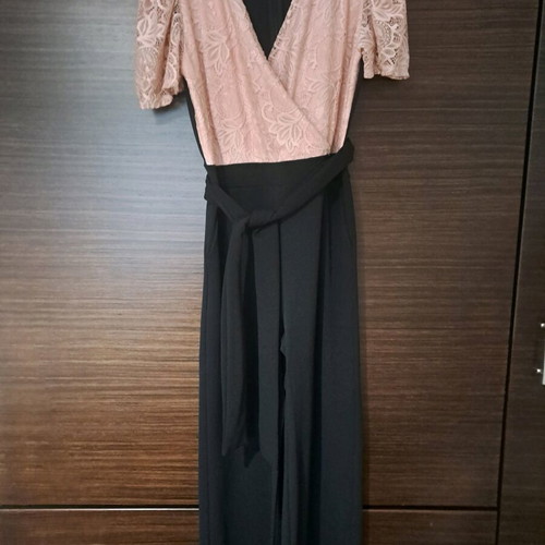 Secret jumpsuit new, black