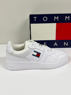 Tommy Jeans Retro Basket Essential sneakers new, size 43, white