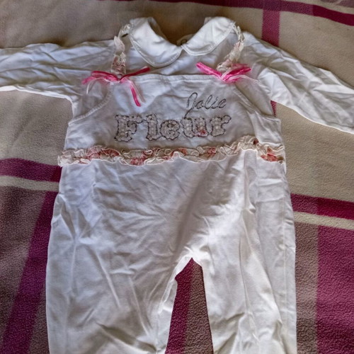 Set of 3 summer baby rompers used, size 6 months, thin fabric