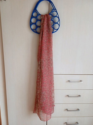 Women's scarf like new in coral and yellow tones