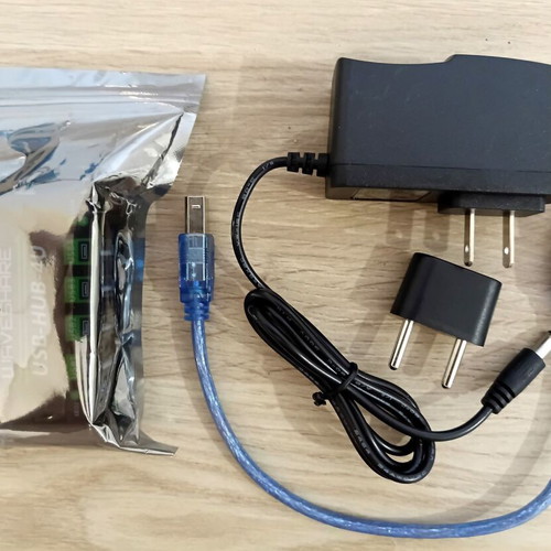 Waveshare USB-HUB-4U 4-Port Industrial USB Hub new