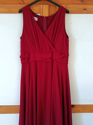 Bravo dress red like new, size L 40 12