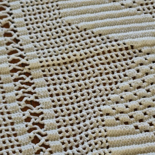 Handmade blanket 200x240 like new