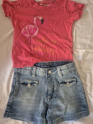 Summer set blouse and shorts like new, red, 4 years old