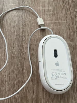 Apple Mighty Mouse USB A1152 EMC 2058