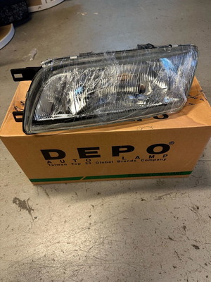 Front electric headlight Nissan Almera N15 1996-1998 new