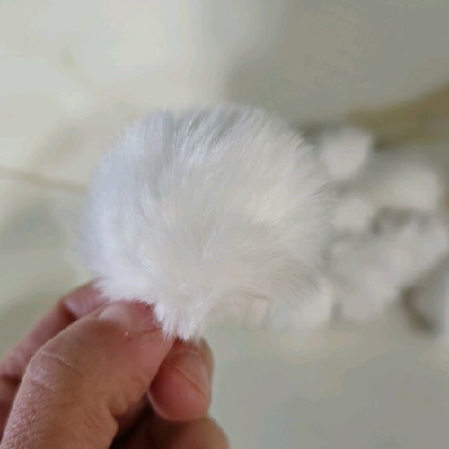 Acrylic white pom poms pack of 9, 5cm, new