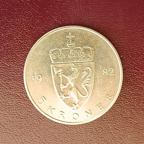 Norway 5 Kroner Coin 1982 used, copper-nickel