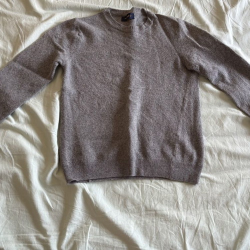 Unisex Grey Pullover like new