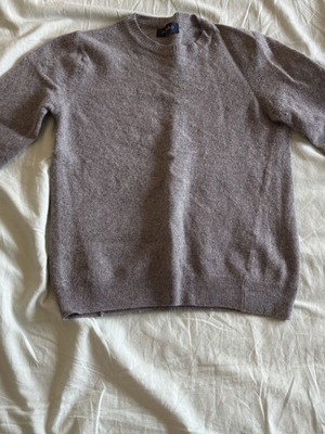 Unisex Grey Pullover like new