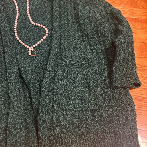 Attrattivo cardigan new, green with soft chenille texture, no small