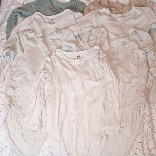 Pack of 7 long-sleeve bodysuits for boys like new, H&M, age 3, size 104