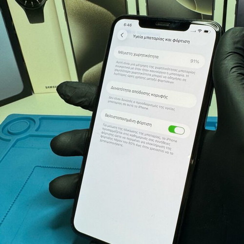iPhone 11 Pro Max 64GB like new with warranty and free case