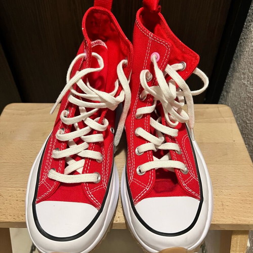 Converse Run Star Hike Hi red athletic shoes size 38 new