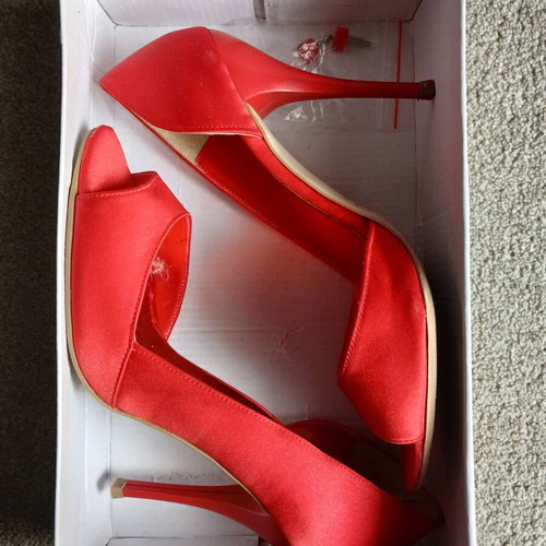 Red satin peep-toe stilettos size 37 like new