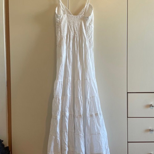White long dress Platinum one size like new
