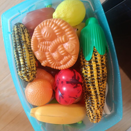 Plastic children's fruits, vegetables, coins, and banknotes like new