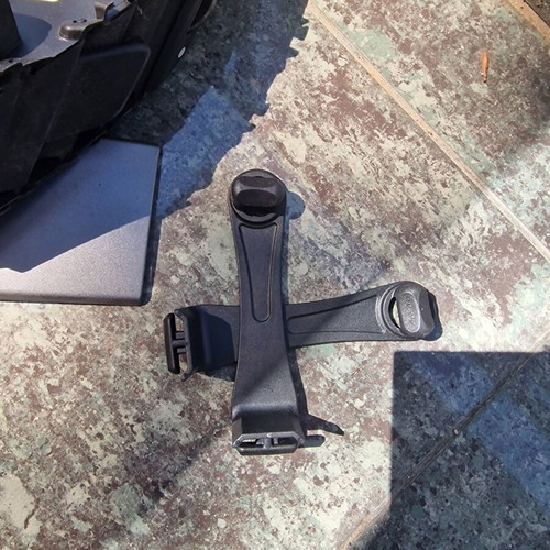 Ford Fiesta MK7 parts used, glovebox, air vents, center console