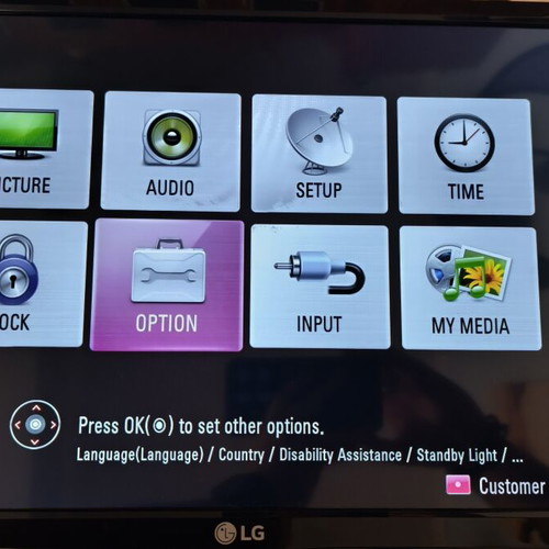 LG 22 inches TV used, no remote control, mobile remote compatible