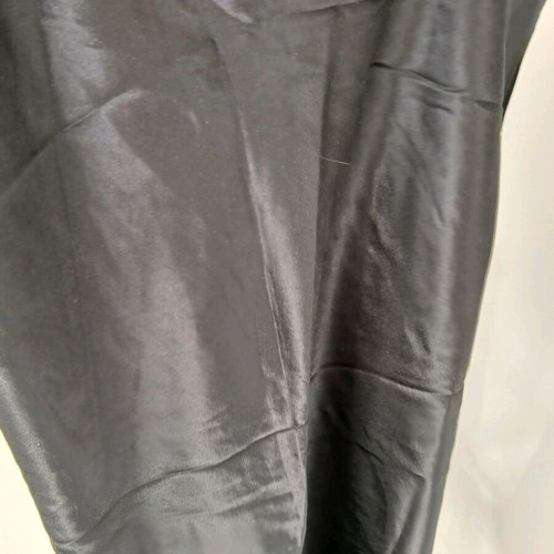 Black satin nightwear like new, size M
