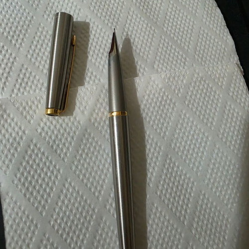 Parker 45 Fountain Pen like new, gold-plated