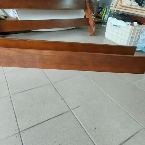 Semi-double American solid wood bed with mattress and base